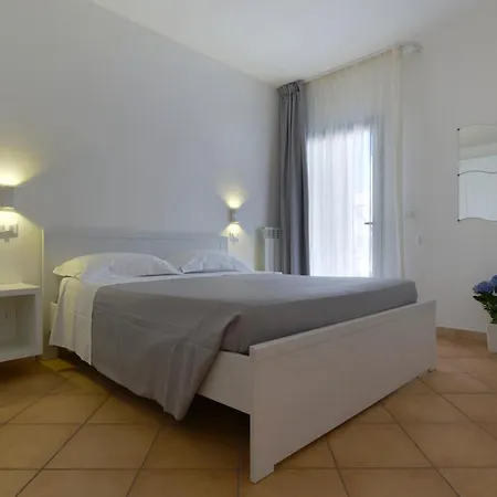 Oda ve Kahvaltı Casa Cardignan Diso