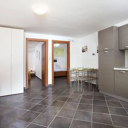 Oda ve Kahvaltı Casa Cardignan 4*