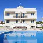 Casa Cardignan Bed and Breakfast